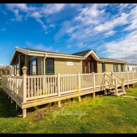 Mp768 - Camber Sands Holiday Park - Huge Lodge - Small Dog Friendly - Sleeps 8 Eksteriør billede