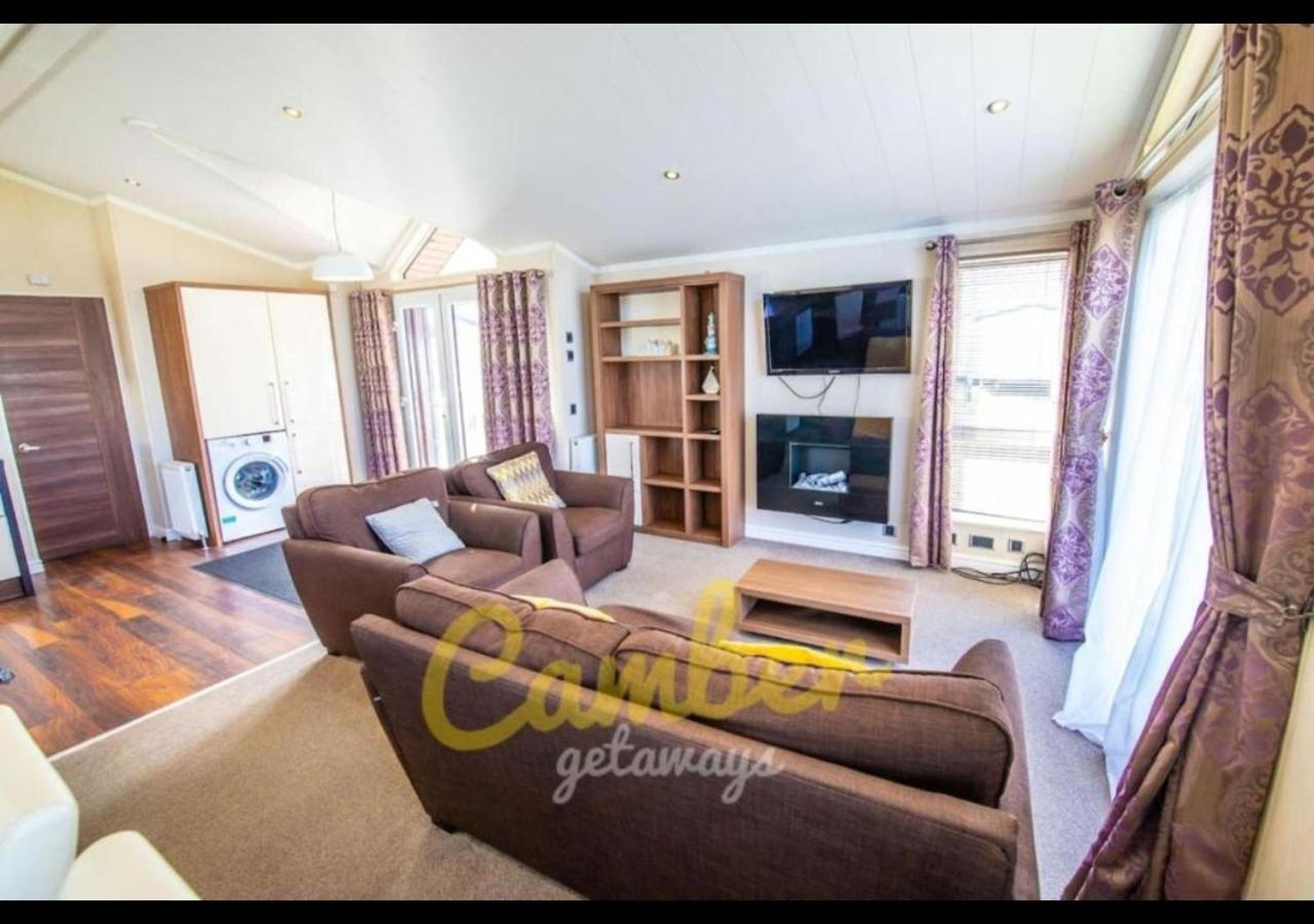 Mp768 - Camber Sands Holiday Park - Huge Lodge - Small Dog Friendly - Sleeps 8 Eksteriør billede